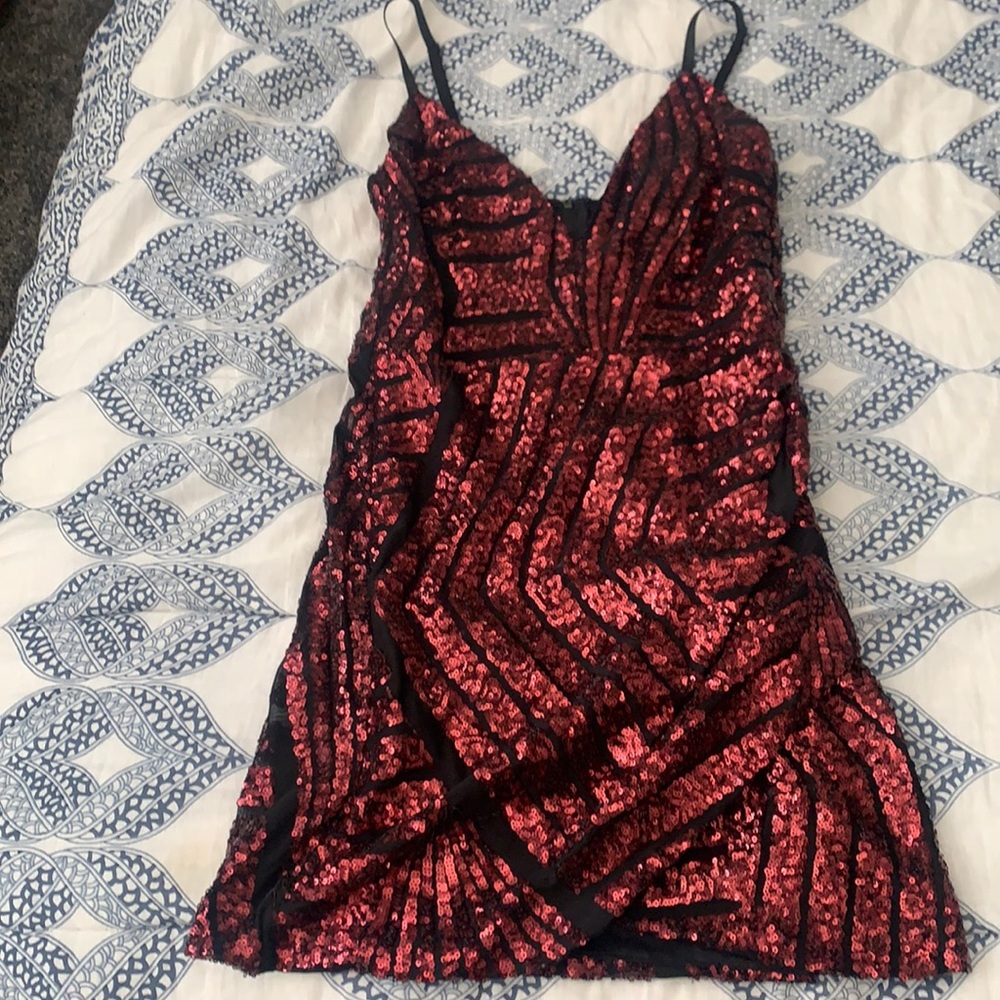 Sequence red black Windsor prom hoco cocktail dress